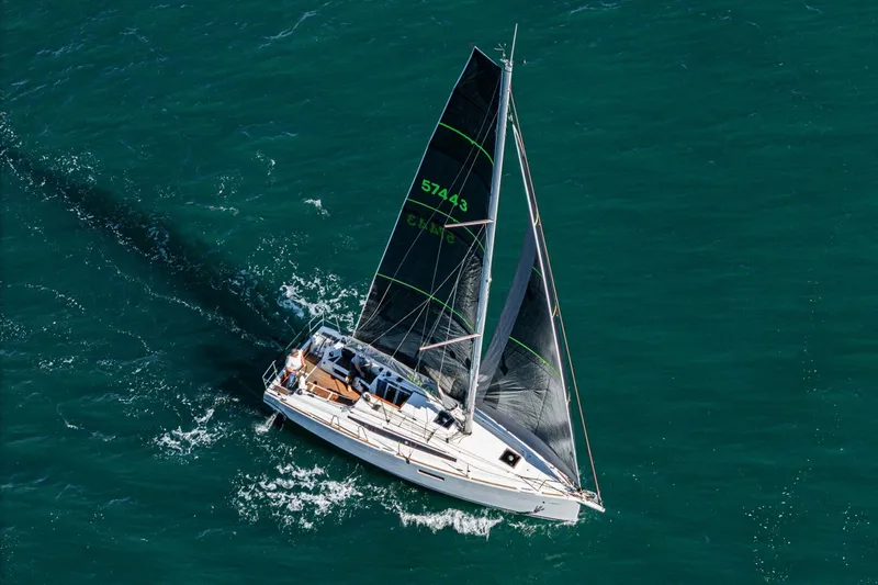 Slide: The Image of Jeanneau Sun Odyssey 349 2022 - 4966203