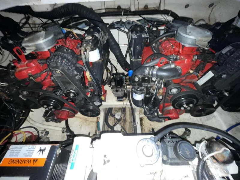 Slide: The Image of Monterey 322 Cruiser 2005 - 4901726