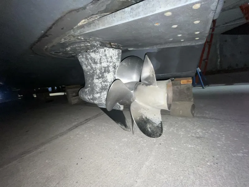 Slide: The Image of Sea Ray 450 Sundancer 2010 - 4901790