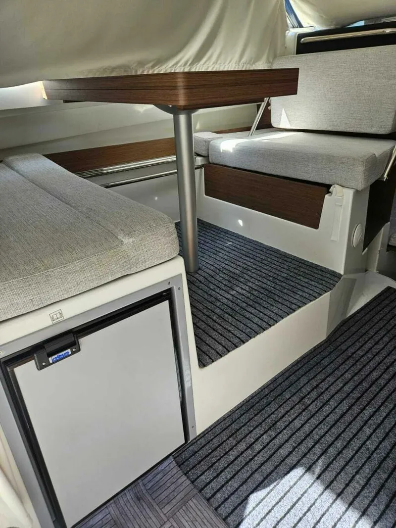 Slide: The Image of Jeanneau NC795 S2 2023 - 4902958