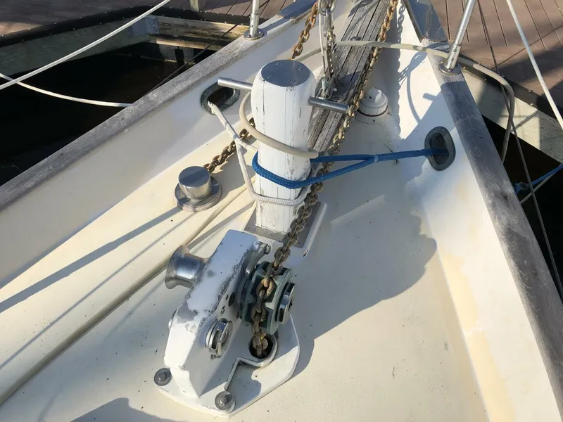 Slide: The Image of Tayana Mariner 36 1987 - 4903854