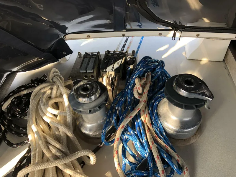 Slide: The Image of Tayana Mariner 36 1987 - 4903860