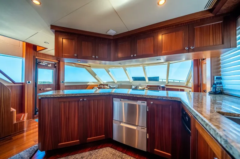 Slide: The Image of Ocean Alexander 78 Motoryacht 2014 - 4904852