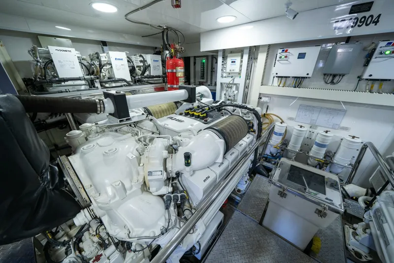 Slide: The Image of Ocean Alexander 78 Motoryacht 2014 - 4904888