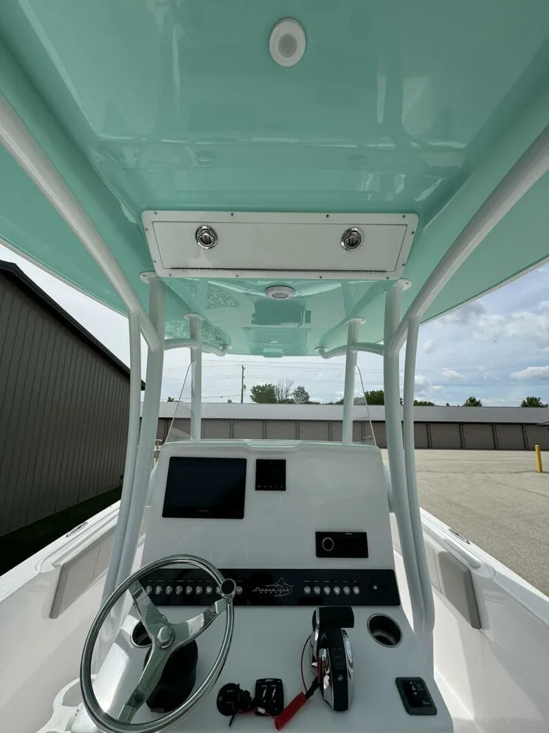 Slide: The Image of Streamline Center Console 2022 - 4904914