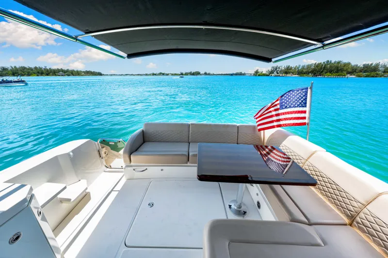 Slide: The Image of Sea Ray 510 SUNDANCER 2017 - 4905313