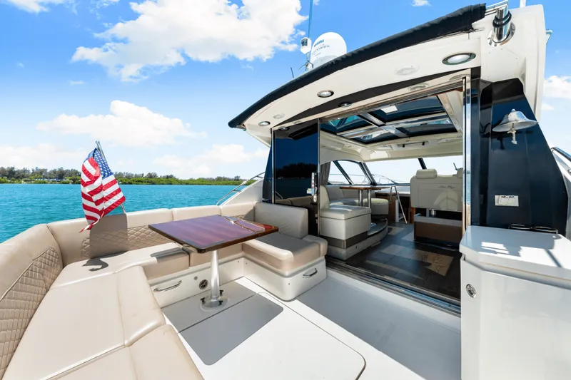 Slide: The Image of Sea Ray 510 SUNDANCER 2017 - 4905314