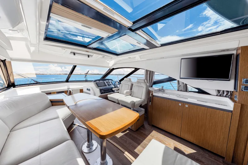 Slide: The Image of Sea Ray 510 SUNDANCER 2017 - 4905318