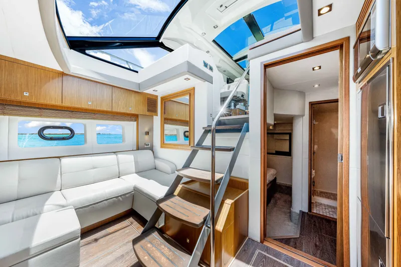 Slide: The Image of Sea Ray 510 SUNDANCER 2017 - 4905334