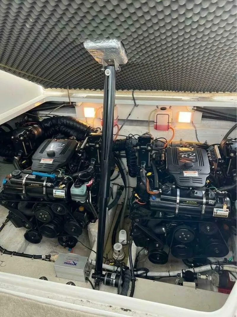 Slide: The Image of Crownline Boats 340 CR 2006 - 4907125