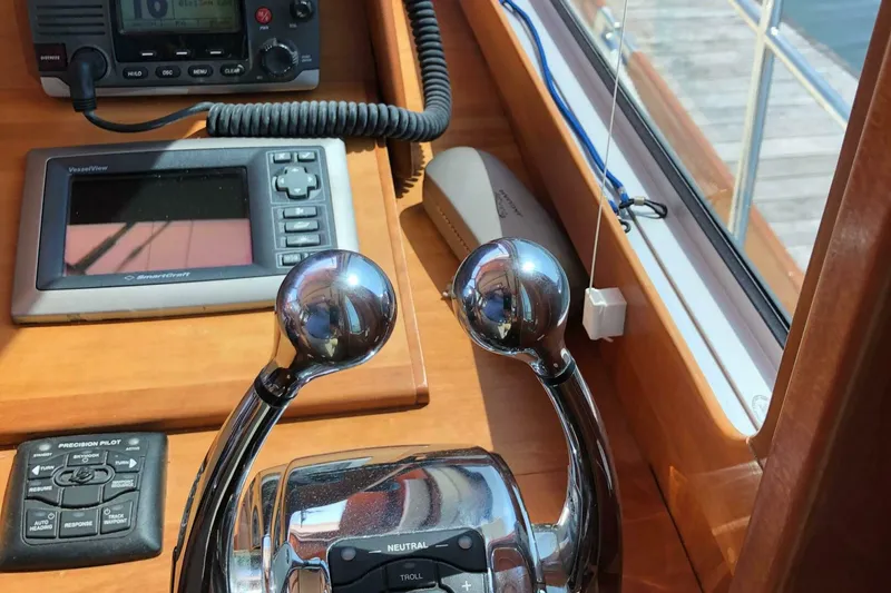 Slide: The Image of Sabre 40 Sedan 2009 - 4905522