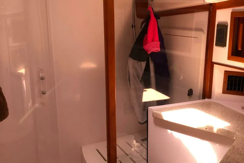 Slide: The Image of Sabre 40 Sedan 2009 - 4905548