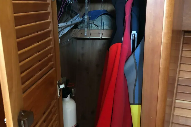 Slide: The Image of Sabre 40 Sedan 2009 - 4905555