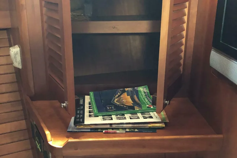 Slide: The Image of Sabre 40 Sedan 2009 - 4905564