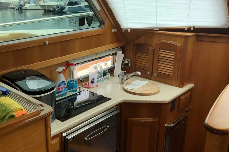 Slide: The Image of Sabre 40 Sedan 2009 - 4905572