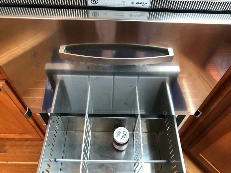 Slide: The Image of Sabre 40 Sedan 2009 - 4905575