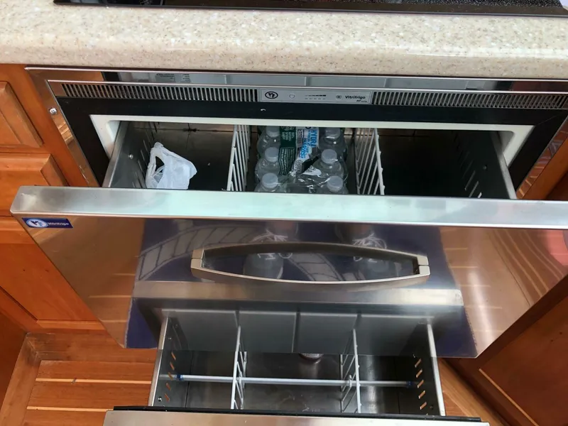 Slide: The Image of Sabre 40 Sedan 2009 - 4905576