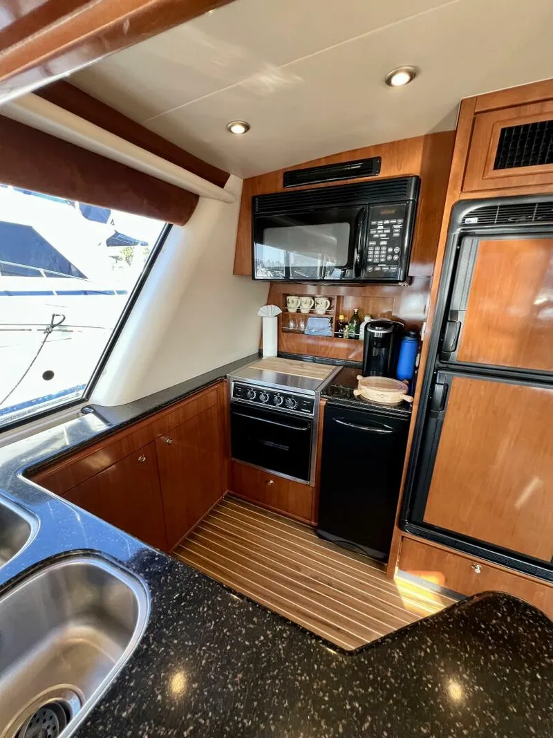 Slide: The Image of Meridian 490 Pilothouse 2008 - 4906425