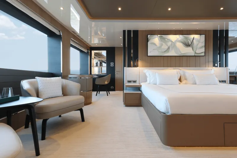 Slide: The Image of Ocean Alexander 35P 2025 - 5025402