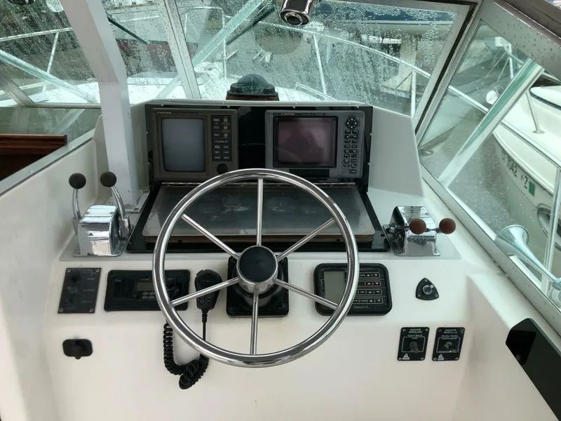 Slide: The Image of Shannon Brendan 28 1990 - 4907385