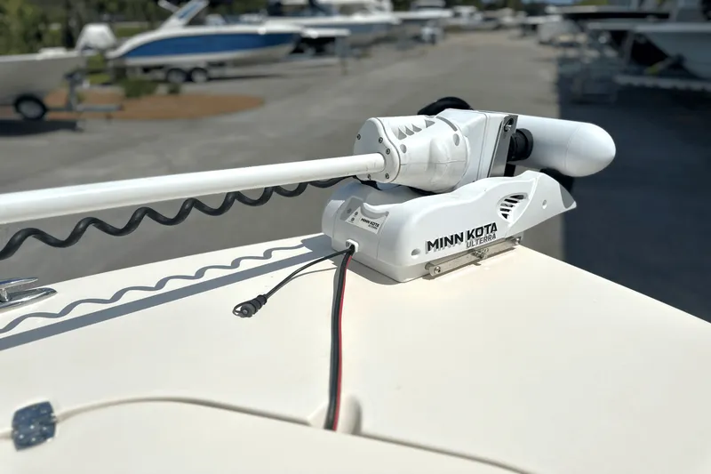 Slide: The Image of Scout 240 XSF 2023 - 21