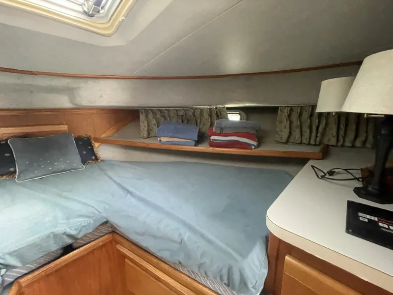 Slide: The Image of Silverton 37 Convertible 1989 - 5842651