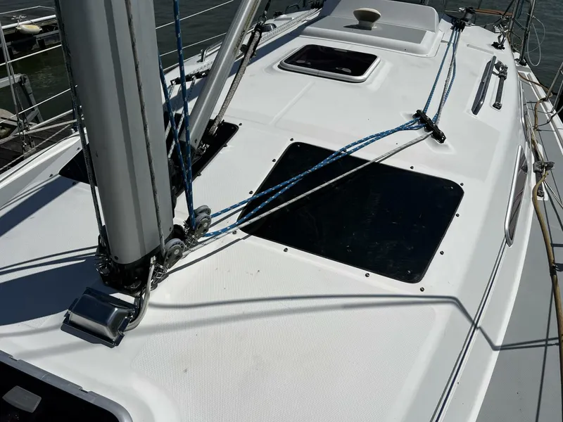 Slide: The Image of Hunter 33 2004 - 4909545