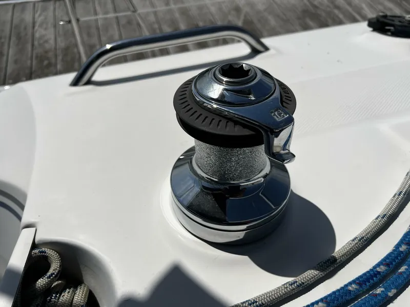 Slide: The Image of Hunter 33 2004 - 4909559