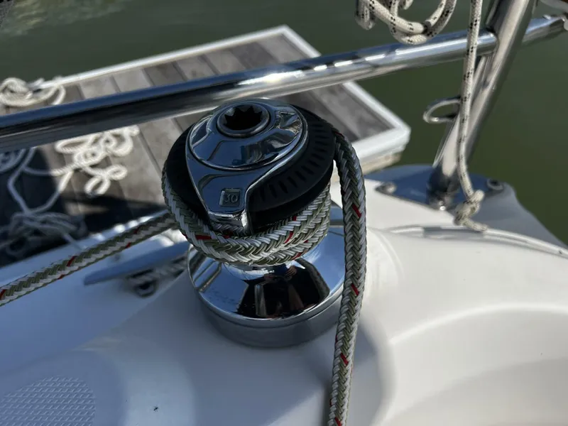 Slide: The Image of Hunter 33 2004 - 4909569