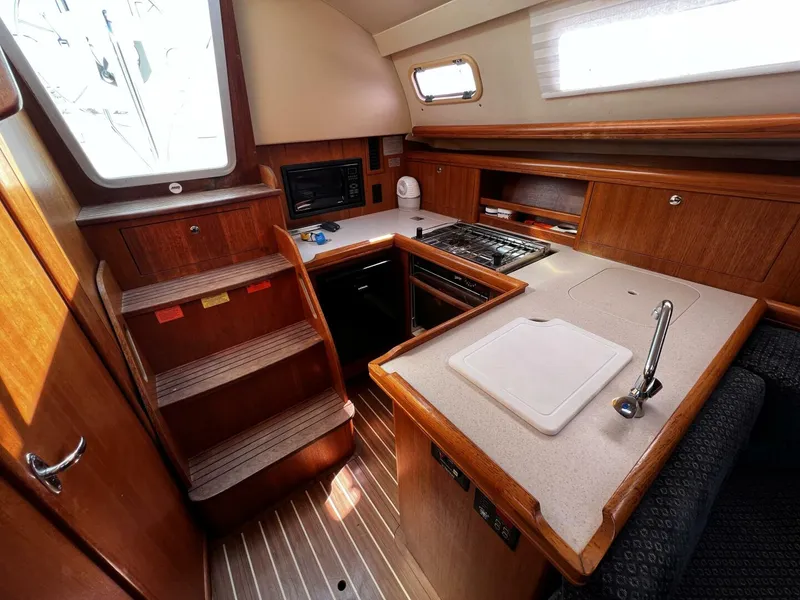 Slide: The Image of Hunter 33 2004 - 4909591