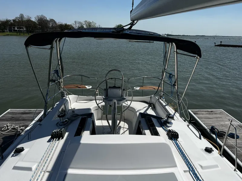 Slide: The Image of Hunter 33 2004 - 4909540