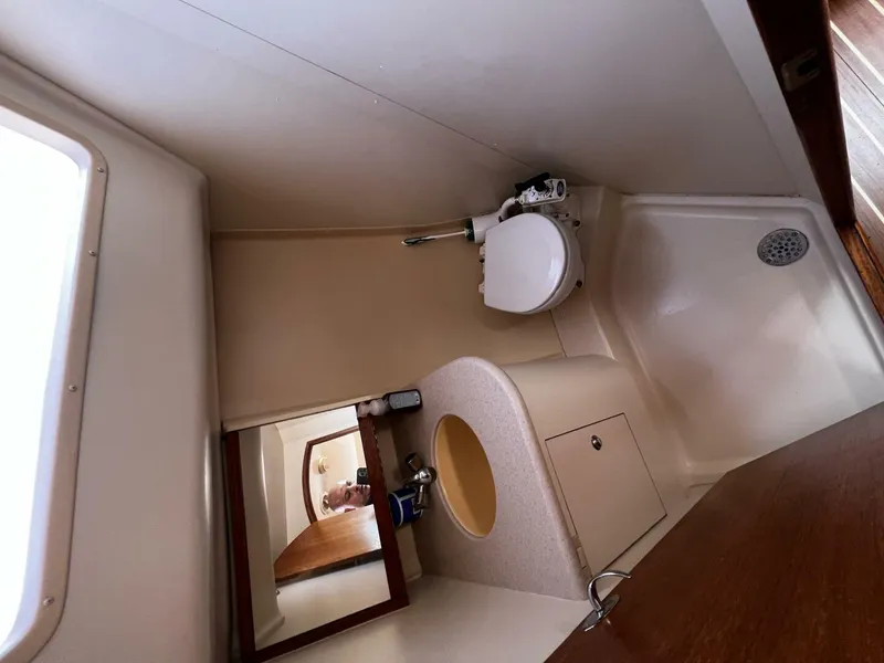 Slide: The Image of Hunter 33 2004 - 4909616