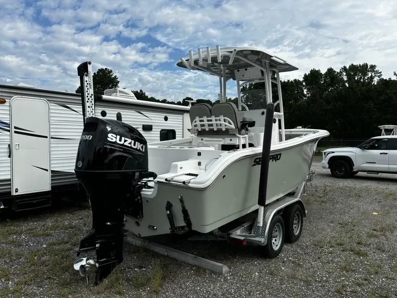Slide: The Image of Sea Pro 219 Center Console 2022 - 7514838