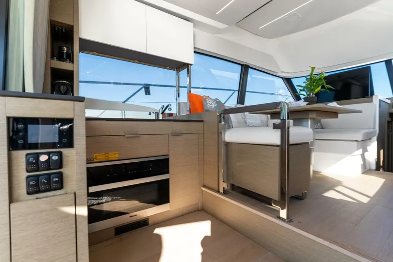 Slide: The Image of Prestige 420 2020 - 4910170