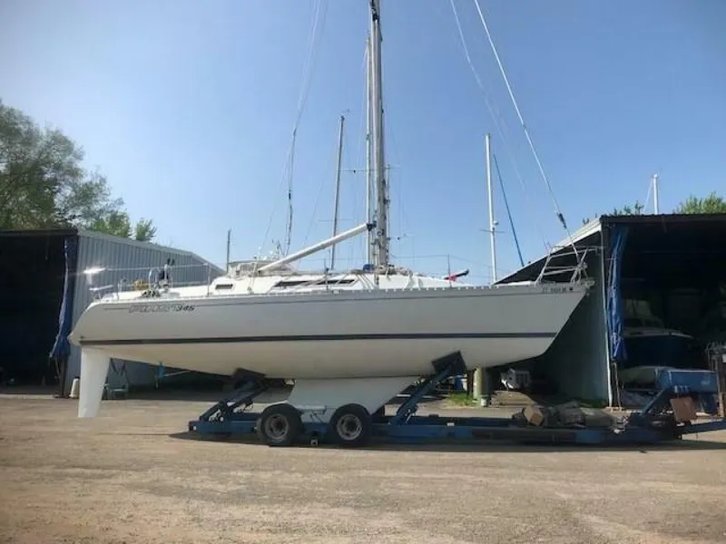 Slide: The Image of Beneteau First 345 1985 - 4910743