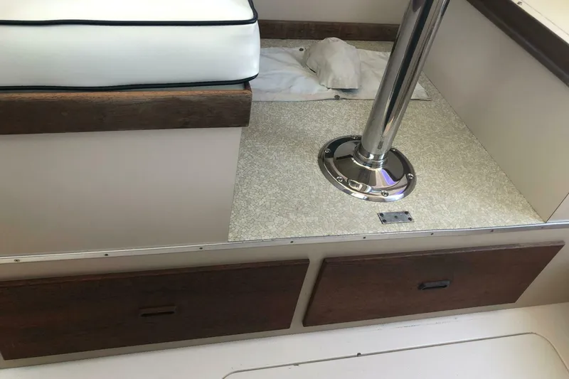 Slide: The Image of Bertram 28 Flybridge Cruiser 1979 - 4910776