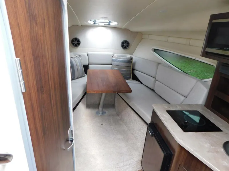 Slide: The Image of Regal 26 Express 2018 - 4912257