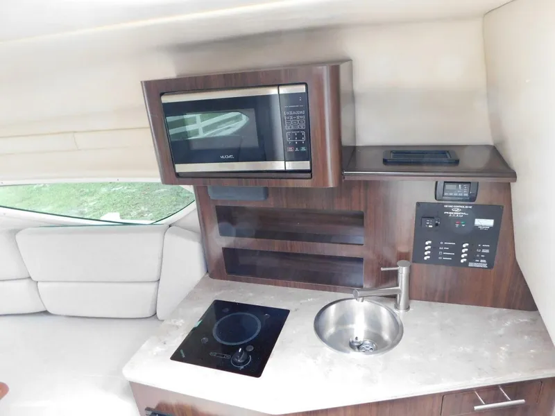 Slide: The Image of Regal 26 Express 2018 - 4912258