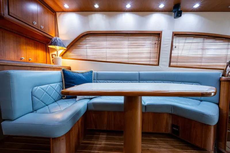 Slide: The Image of Bertram 57 NINE - Dinette 2008 Bertram 57 570 NINE - 4913094