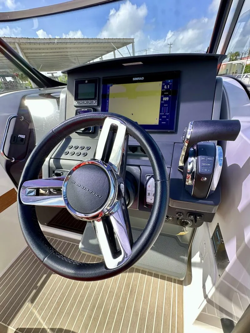 Slide: The Image of Nimbus T8 2022 - 5622818