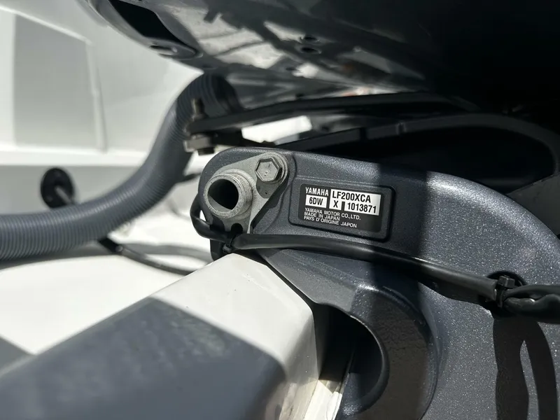 Slide: The Image of Jeanneau 9.0 Leader 2024 - 5141405