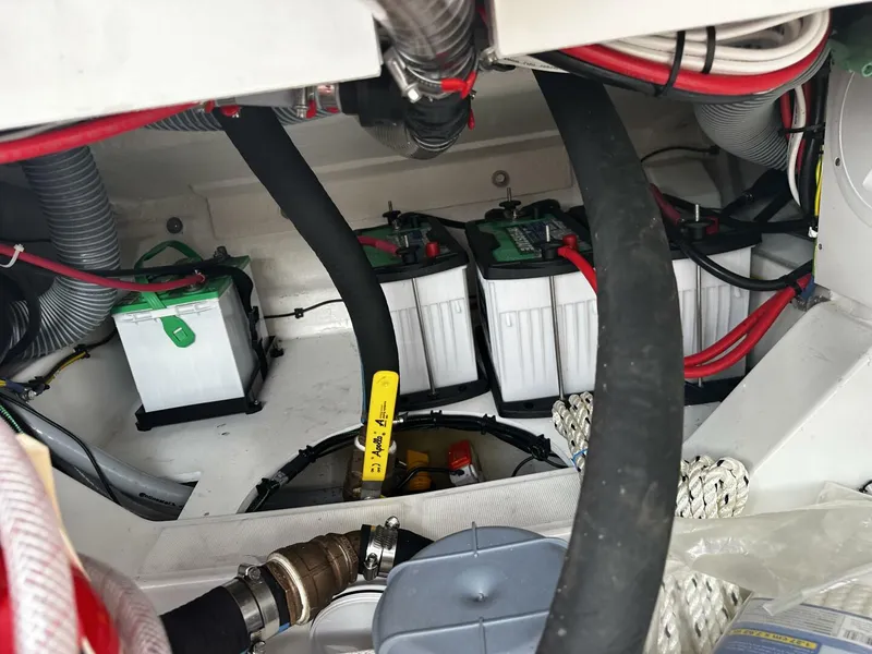 Slide: The Image of Jeanneau 9.0 Leader 2024 - 5141436