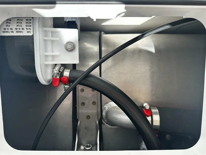 Slide: The Image of Jeanneau 9.0 Leader 2024 - 5141437