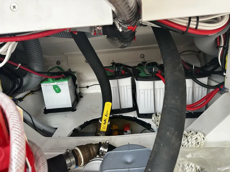 Slide: The Image of Jeanneau 9.0 Leader 2024 - 5141438