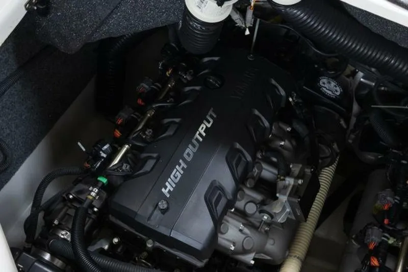 Slide: The Image of Yamaha 242 Limited S E-Series 2016 - 7514779