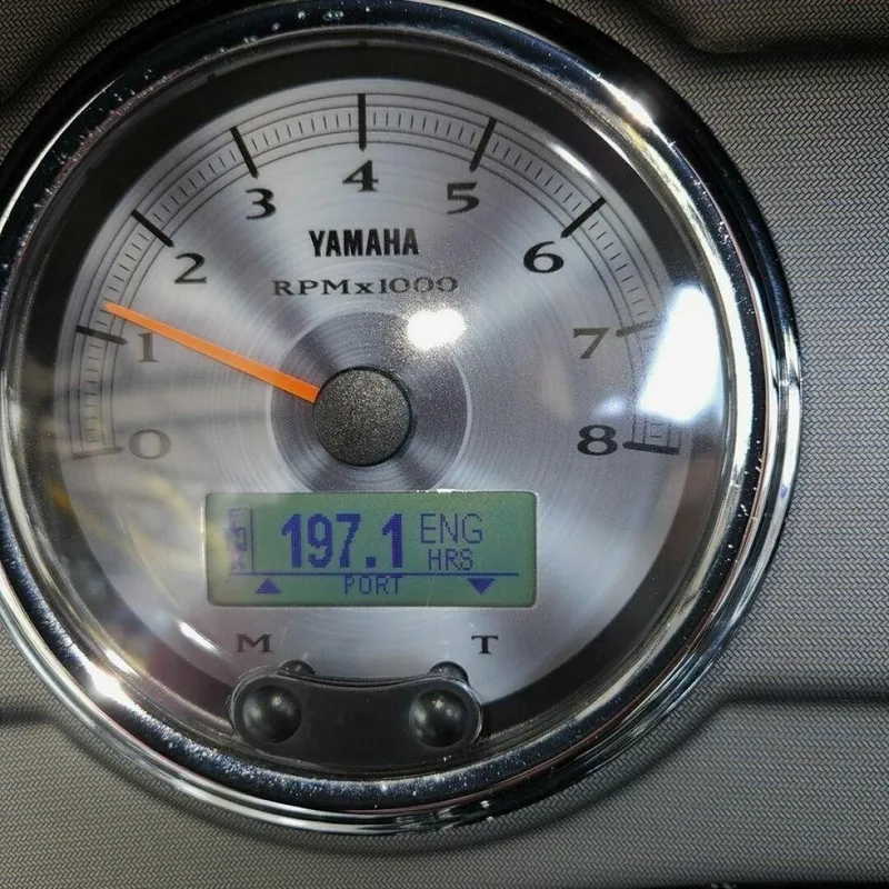 Slide: The Image of Yamaha 242 Limited S E-Series 2016 - 7514775