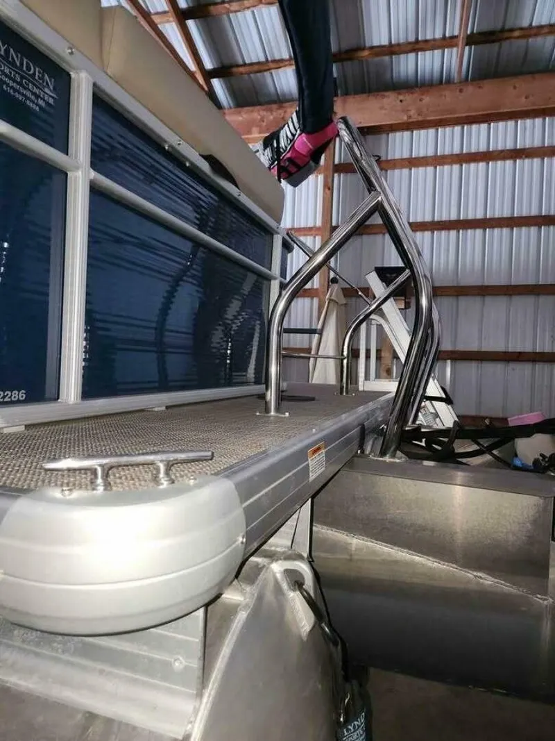 Slide: The Image of Sweetwater 2286 C 2021 - 4917236