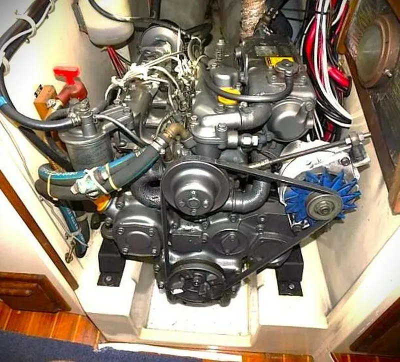 Slide: The Image of Pacific Seacraft 37 1995 - 4956148