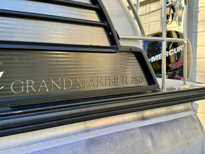 Slide: The Image of Harris Grand Mariner 250 SLEC Tritoon 2016 - 4920105