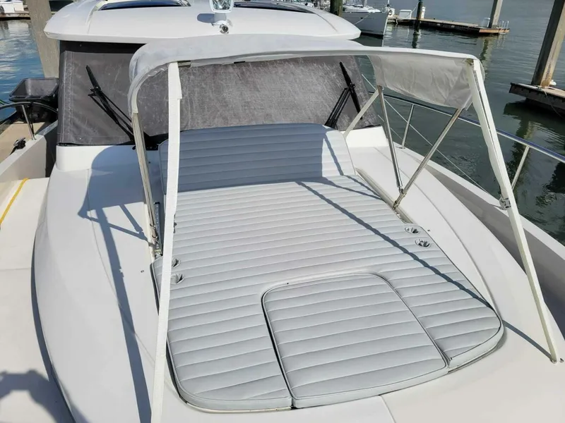 Slide: The Image of Greenline 39 Hybrid 2022 - 4920510